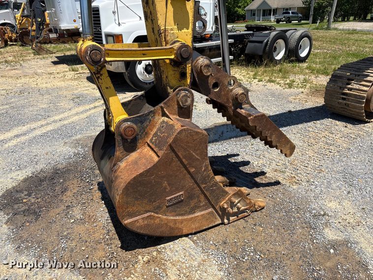 image for item EF1170 2008 Komatsu PC160LC excavator