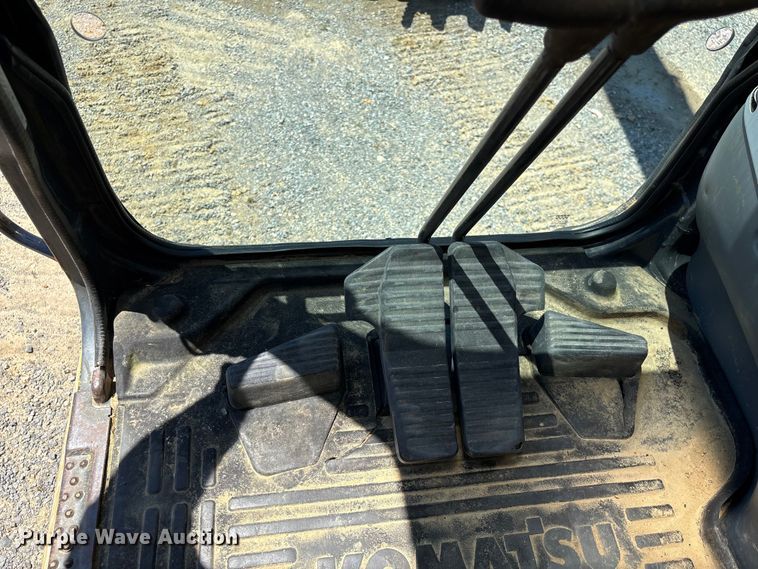 image for item EF1170 2008 Komatsu PC160LC excavator