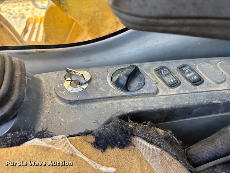 image for item EF1170 2008 Komatsu PC160LC excavator