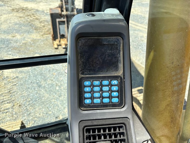 image for item EF1170 2008 Komatsu PC160LC excavator