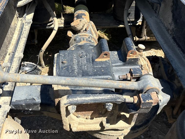 image for item EF1171 2000 Mack CH semi truck