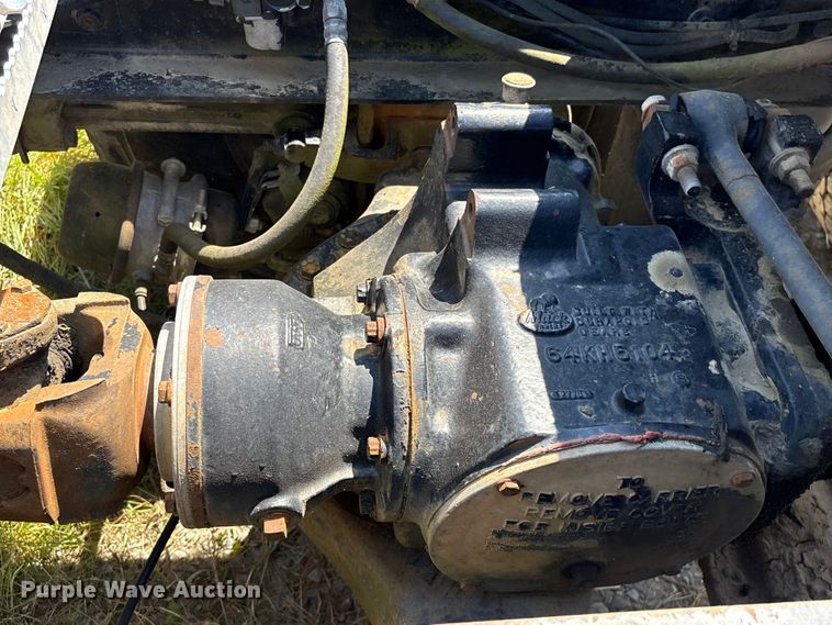 image for item EF1171 2000 Mack CH semi truck