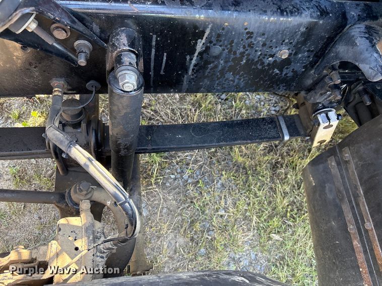 image for item EF1171 2000 Mack CH semi truck
