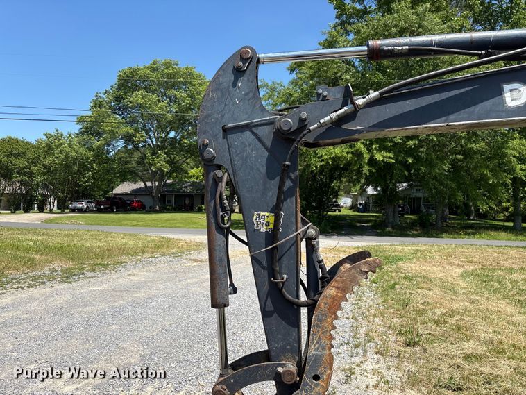 image for item EF1173 2008 John Deere 50D mini excavator