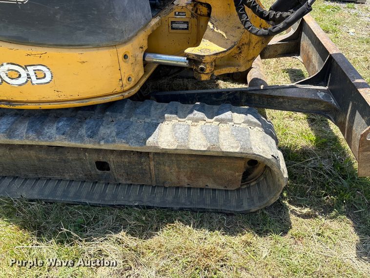 image for item EF1173 2008 John Deere 50D mini excavator