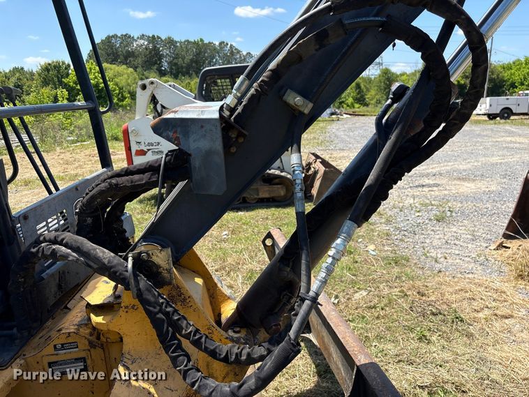 image for item EF1173 2008 John Deere 50D mini excavator