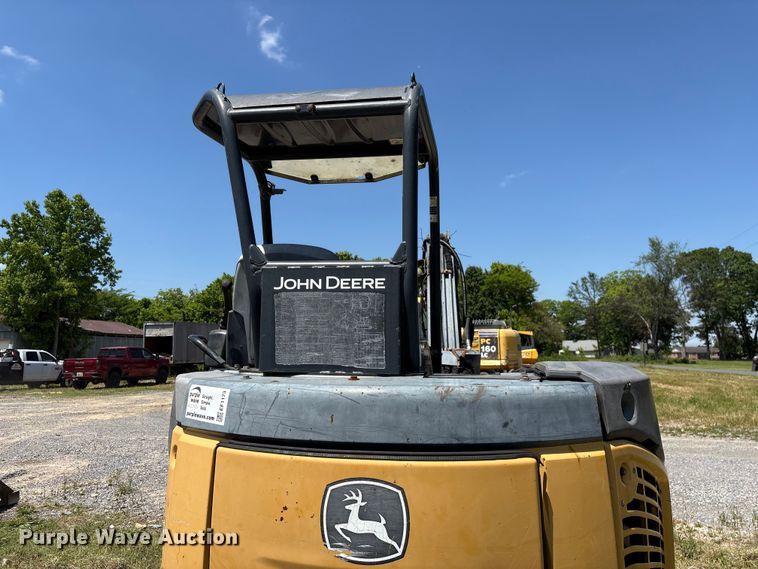 image for item EF1173 2008 John Deere 50D mini excavator