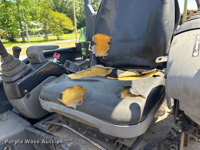 image for item EF1173 2008 John Deere 50D mini excavator