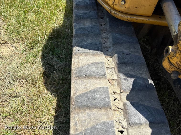 image for item EF1173 2008 John Deere 50D mini excavator