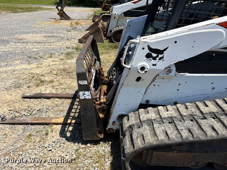 image for item EF1174 2018 Bobcat T650 tracked skid steer loader