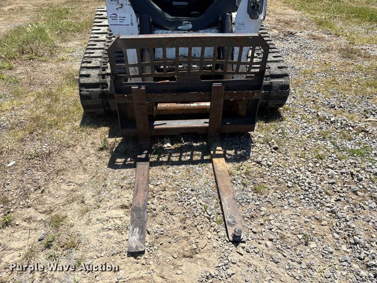 image for item EF1174 2018 Bobcat T650 tracked skid steer loader