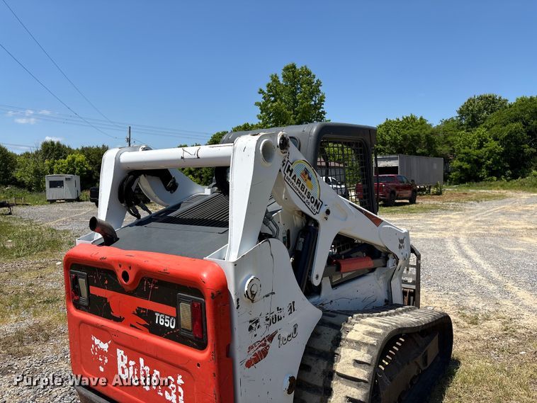 image for item EF1174 2018 Bobcat T650 tracked skid steer loader