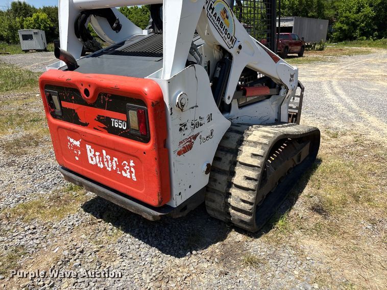 image for item EF1174 2018 Bobcat T650 tracked skid steer loader