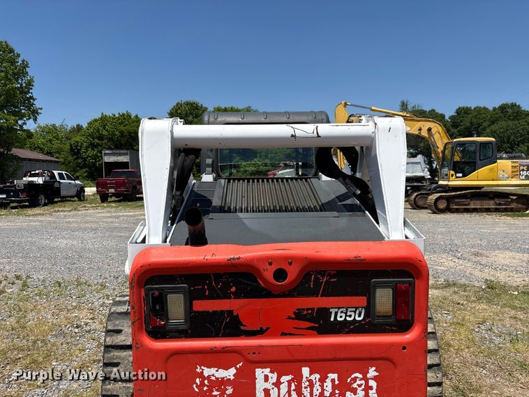 image for item EF1174 2018 Bobcat T650 tracked skid steer loader