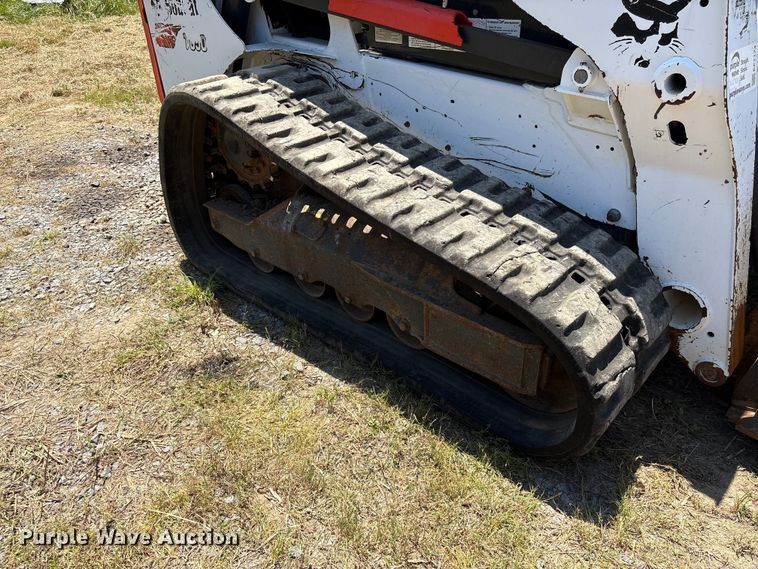 image for item EF1174 2018 Bobcat T650 tracked skid steer loader