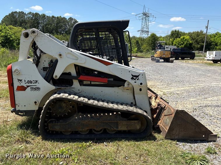 image for item EF1175 2019 Bobcat T650 tracked skid steer loader
