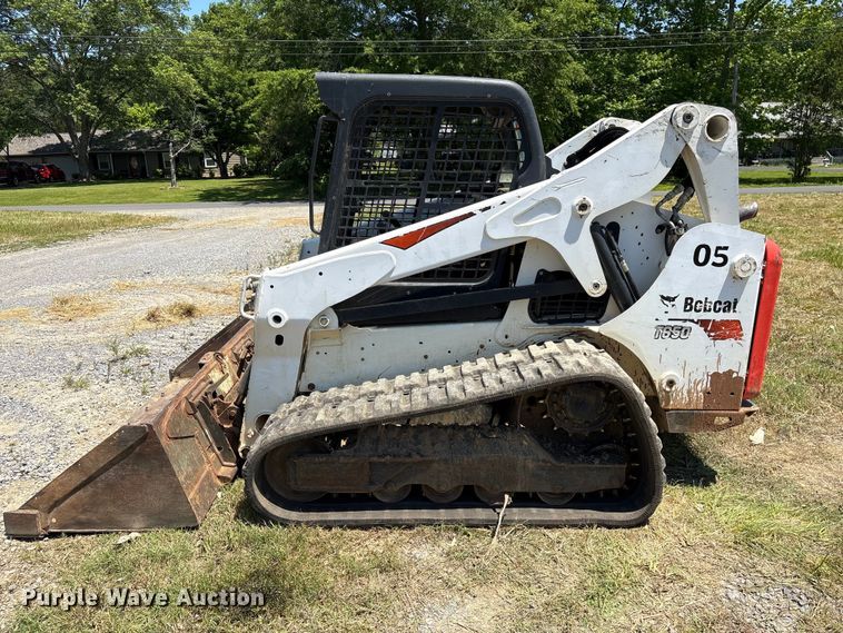 image for item EF1175 2019 Bobcat T650 tracked skid steer loader