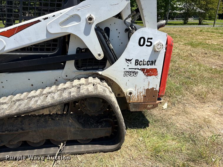 image for item EF1175 2019 Bobcat T650 tracked skid steer loader