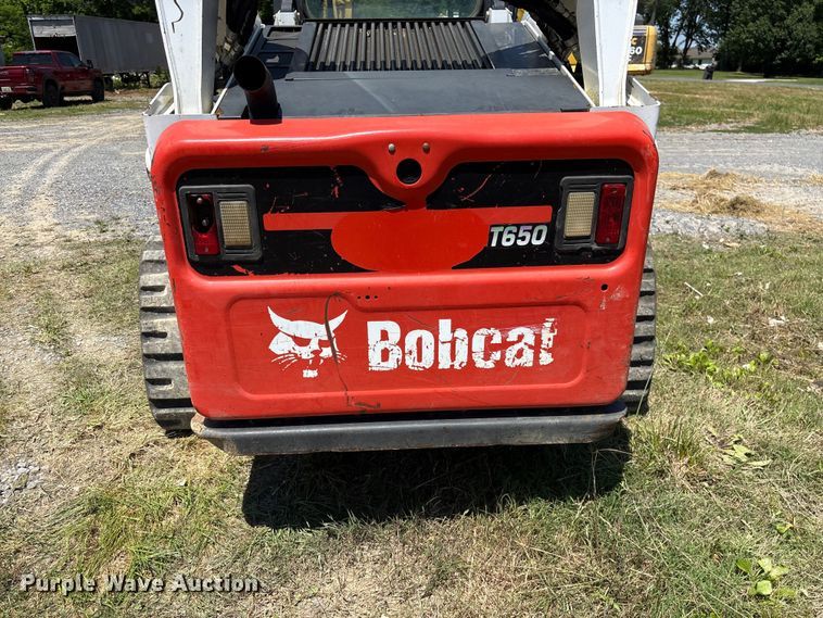 image for item EF1175 2019 Bobcat T650 tracked skid steer loader