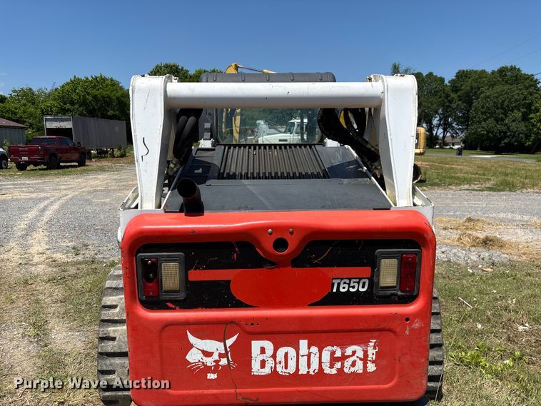 image for item EF1175 2019 Bobcat T650 tracked skid steer loader