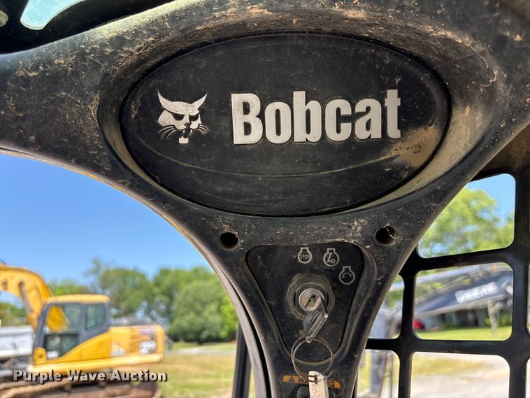 image for item EF1175 2019 Bobcat T650 tracked skid steer loader