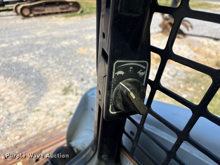 image for item EF1175 2019 Bobcat T650 tracked skid steer loader