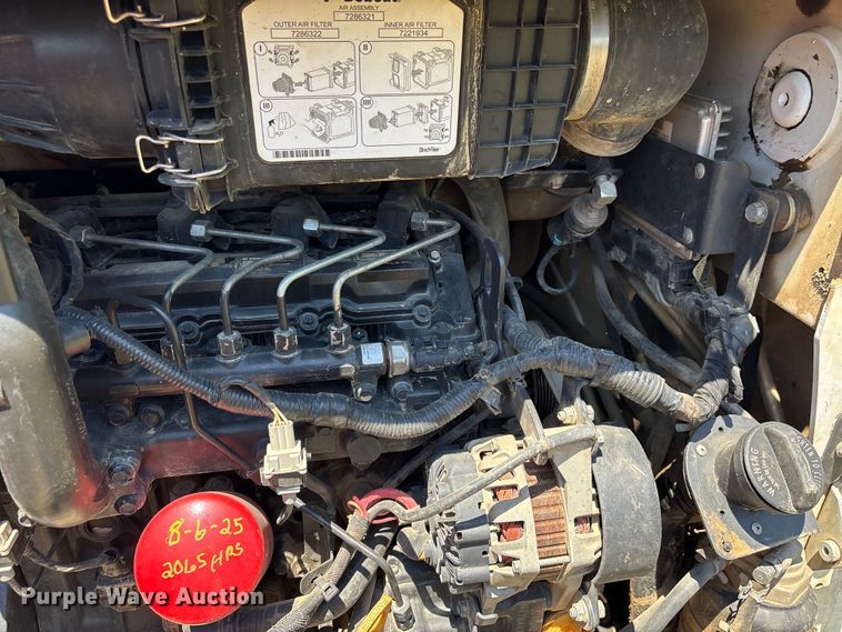 image for item EF1175 2019 Bobcat T650 tracked skid steer loader