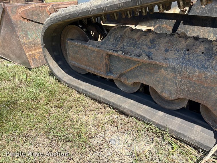 image for item EF1175 2019 Bobcat T650 tracked skid steer loader