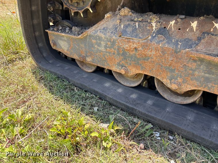 image for item EF1175 2019 Bobcat T650 tracked skid steer loader