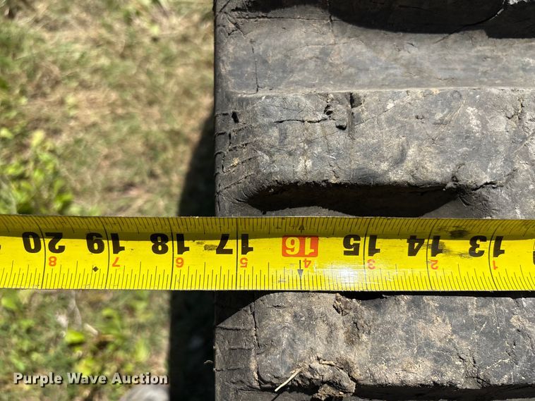 image for item EF1175 2019 Bobcat T650 tracked skid steer loader