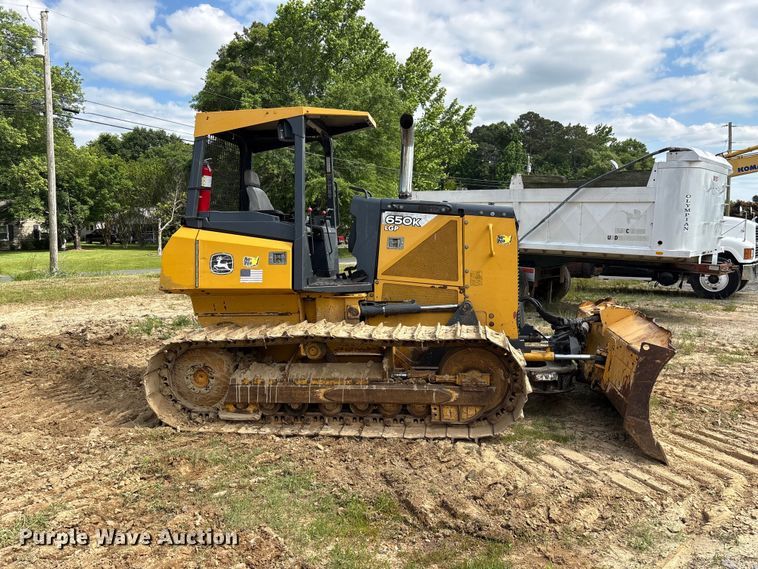 image for item EF1176 2012 John Deere 650K LGP dozer