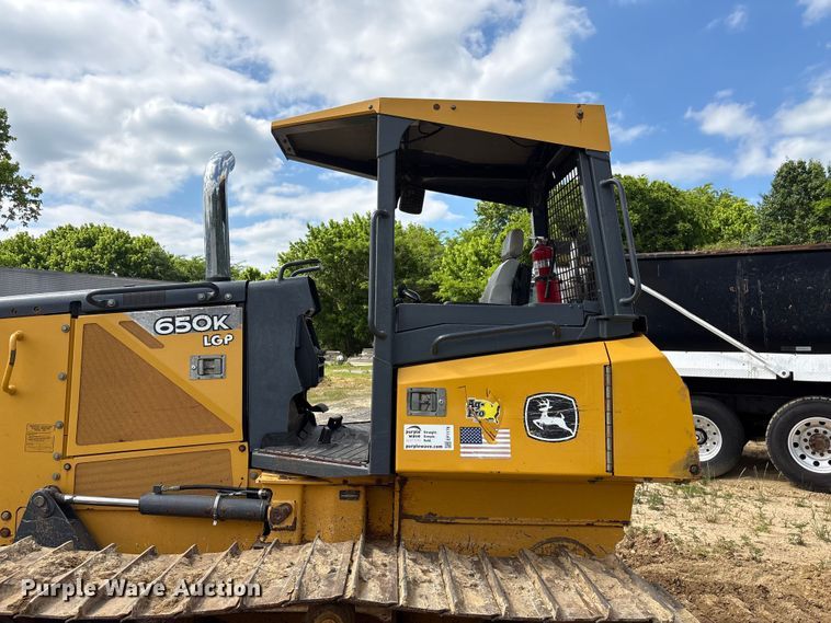 image for item EF1176 2012 John Deere 650K LGP dozer
