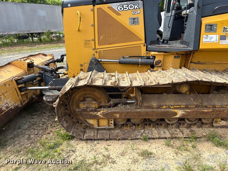 image for item EF1176 2012 John Deere 650K LGP dozer
