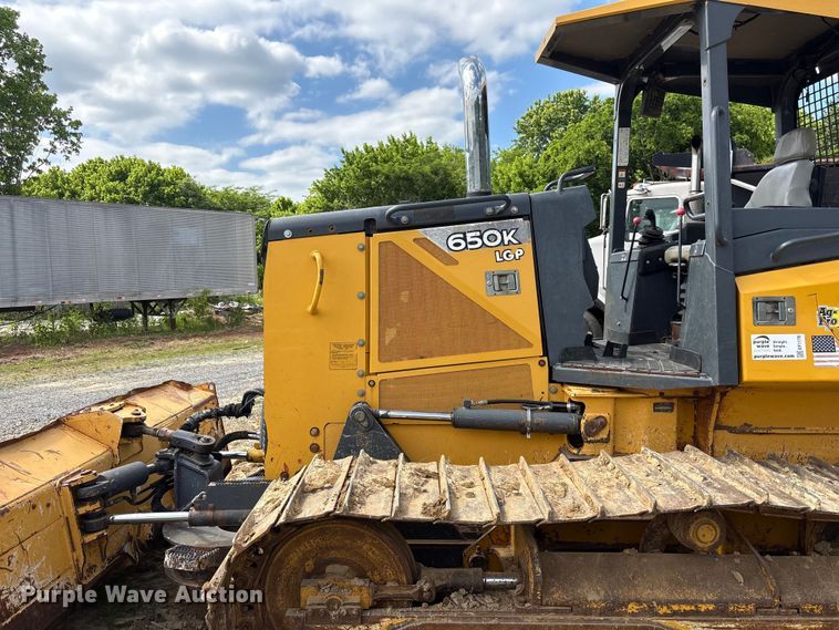 image for item EF1176 2012 John Deere 650K LGP dozer