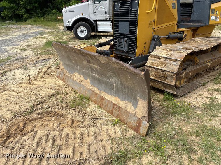 image for item EF1176 2012 John Deere 650K LGP dozer