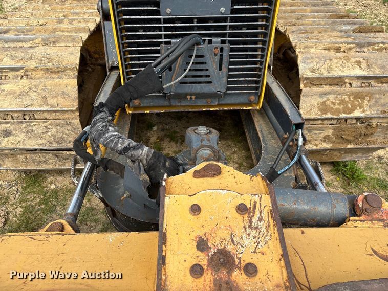 image for item EF1176 2012 John Deere 650K LGP dozer