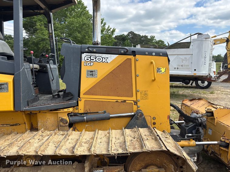 image for item EF1176 2012 John Deere 650K LGP dozer