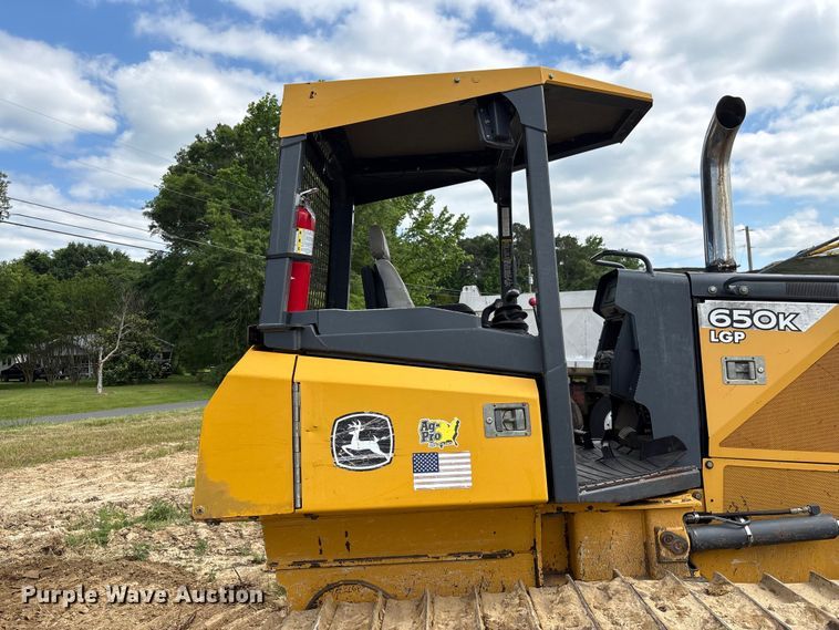 image for item EF1176 2012 John Deere 650K LGP dozer