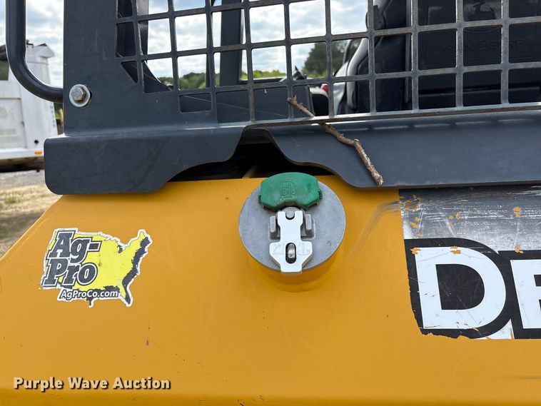 image for item EF1176 2012 John Deere 650K LGP dozer