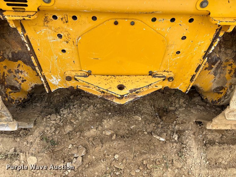 image for item EF1176 2012 John Deere 650K LGP dozer