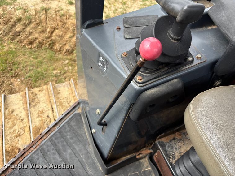 image for item EF1176 2012 John Deere 650K LGP dozer