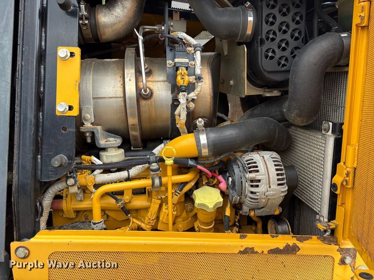 image for item EF1176 2012 John Deere 650K LGP dozer