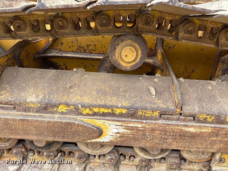 image for item EF1176 2012 John Deere 650K LGP dozer