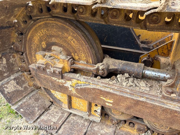 image for item EF1176 2012 John Deere 650K LGP dozer