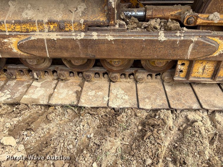 image for item EF1176 2012 John Deere 650K LGP dozer