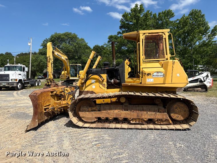 image for item EF1177 John Deere 750C dozer