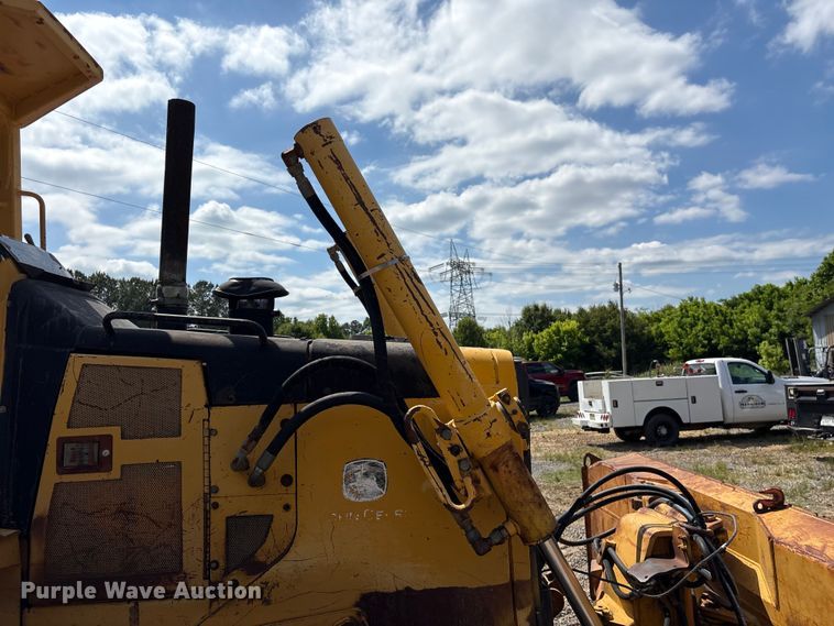 image for item EF1177 John Deere 750C dozer