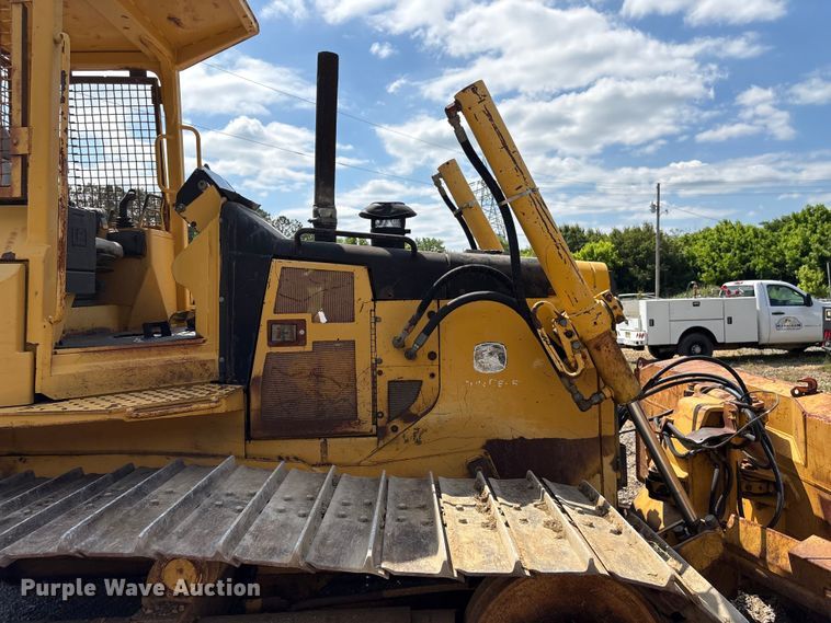 image for item EF1177 John Deere 750C dozer