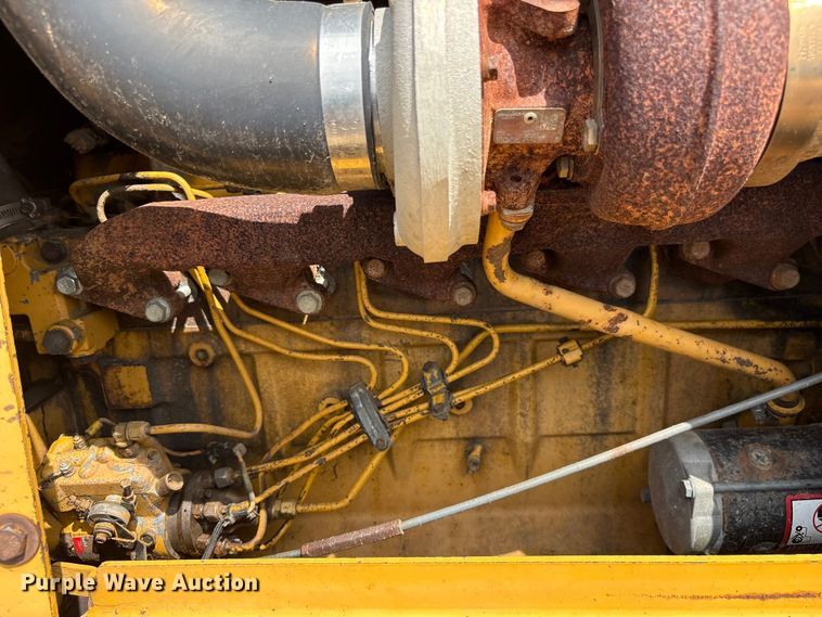 image for item EF1177 John Deere 750C dozer