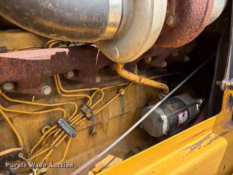 image for item EF1177 John Deere 750C dozer